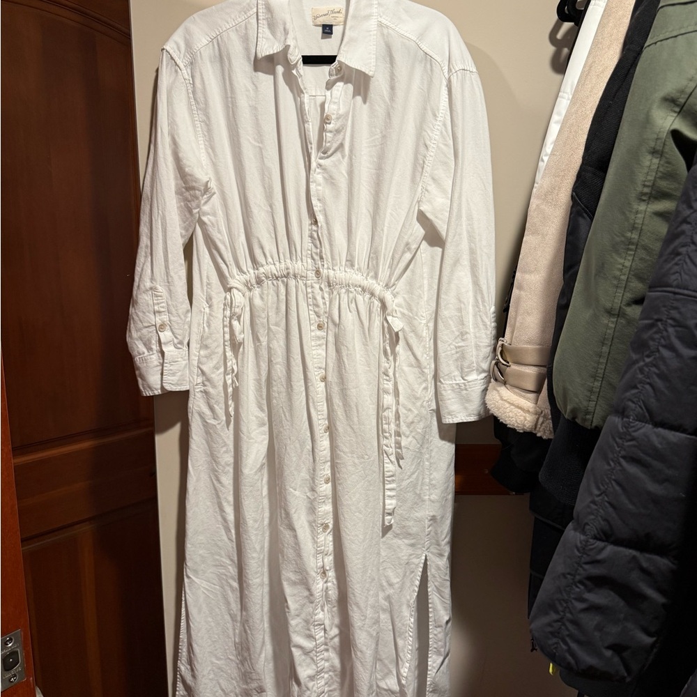 Elegant White Button-Down Dress